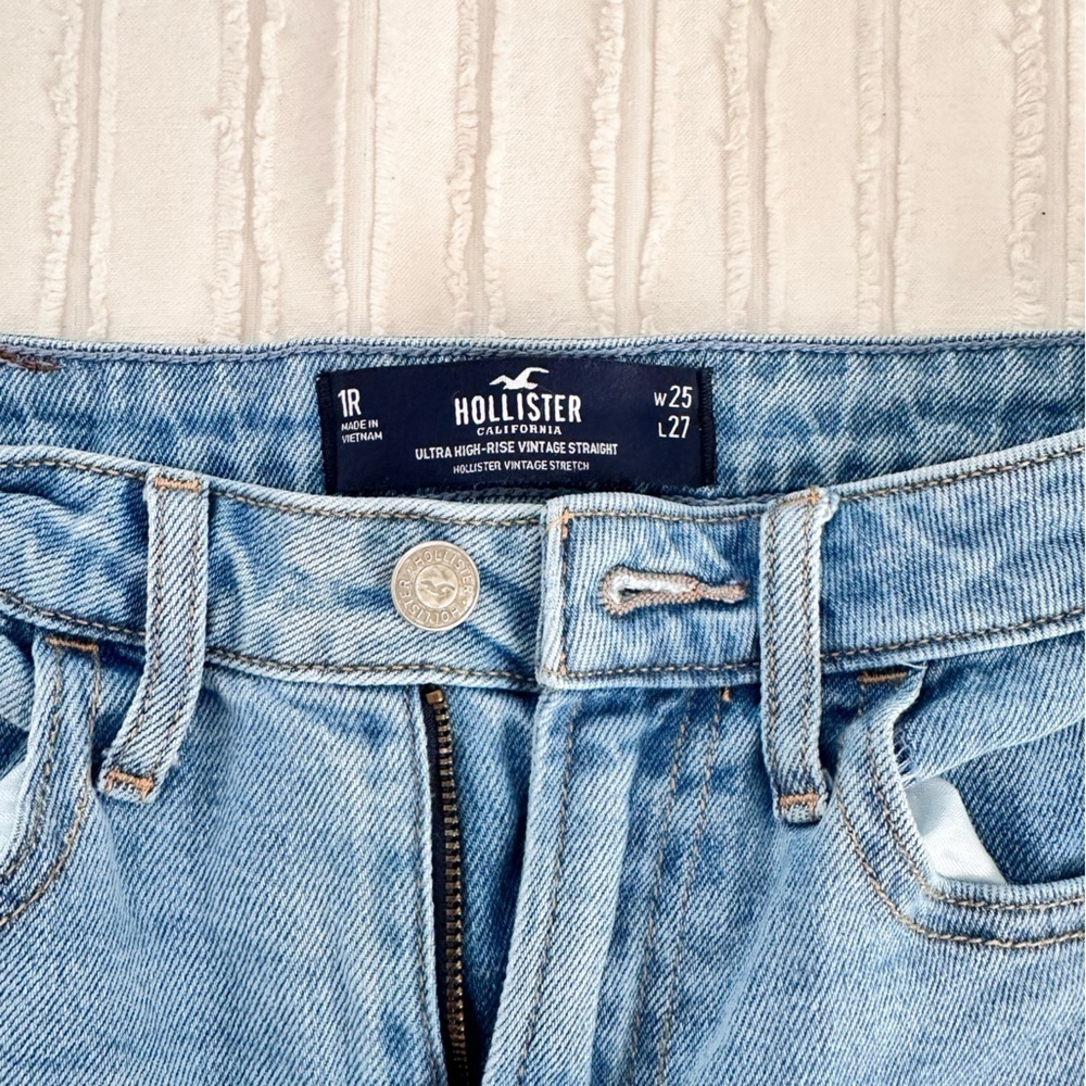 Hollister Ultra High Rise Vintage Straight Jeans Size 25 - Picture 7 of 8